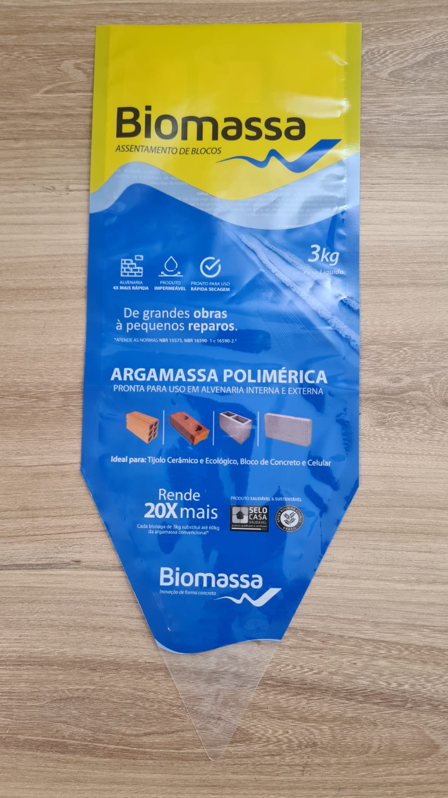 fabricante embalagem formato bisnaga maquiplast (28)
